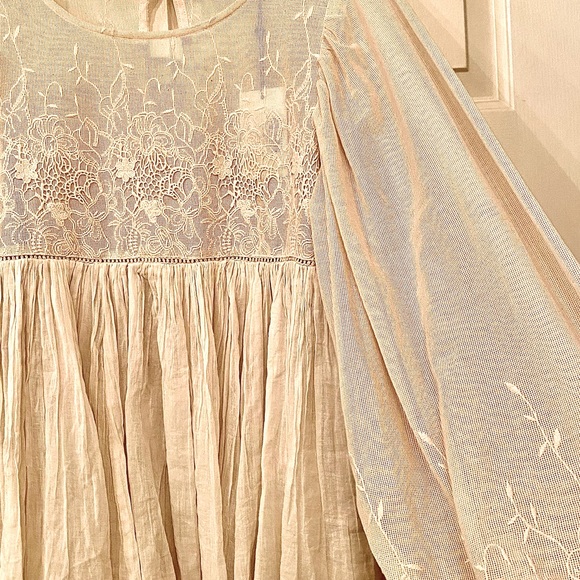 ๐บ๐HP๐๐บ NWT Spell & The Gypsy Scorpio Embroidered Blouse - Picture 10 of 16